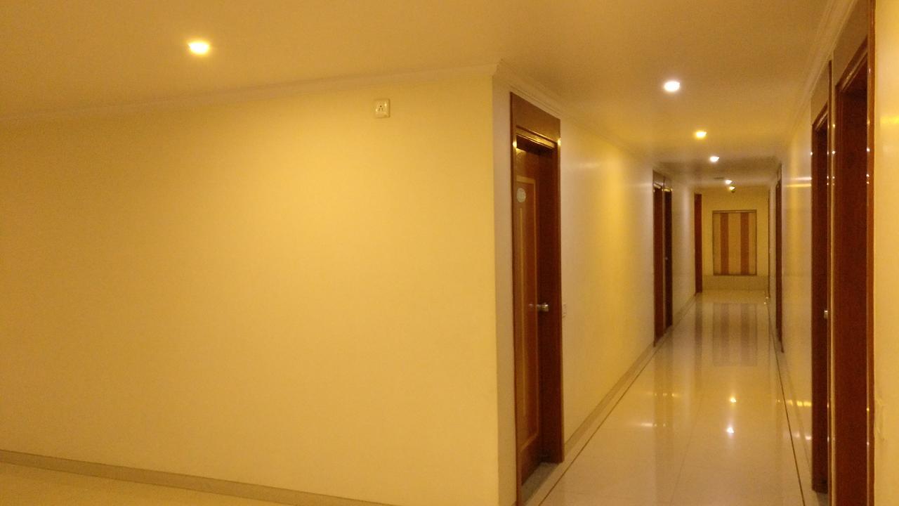 Hotel Easy Retreat Vapi Exterior photo