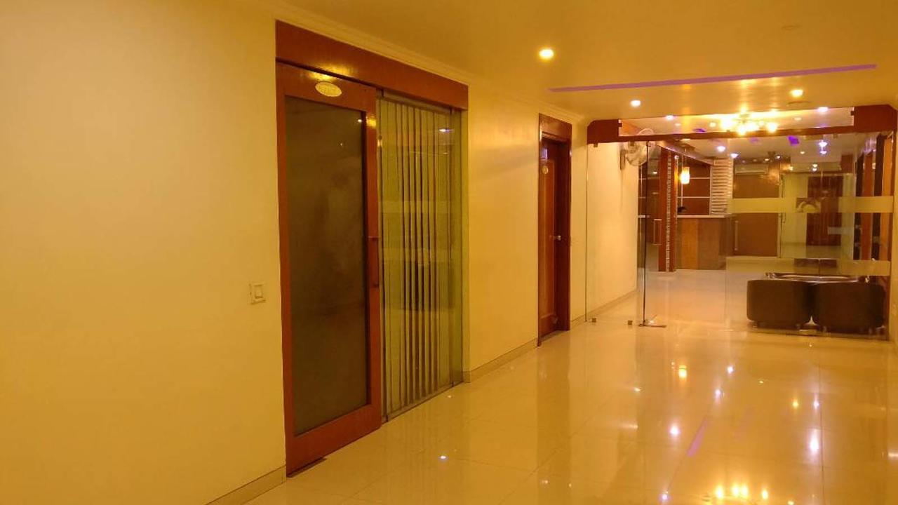 Hotel Easy Retreat Vapi Exterior photo